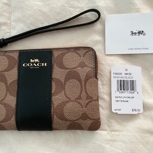 Coach wristlet